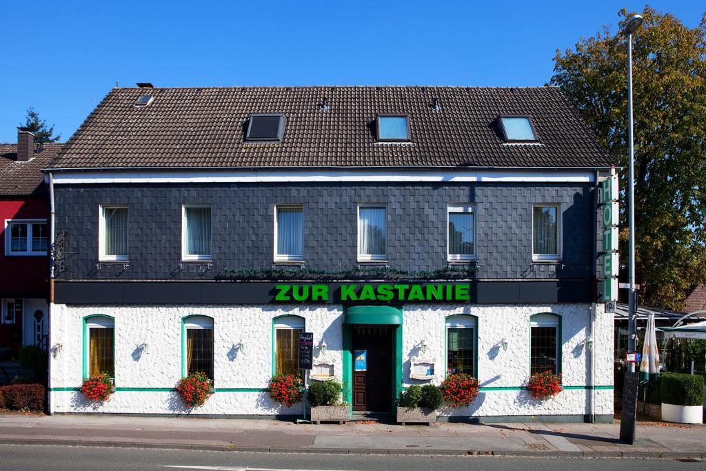 Zur Kastanie Hotel มึลไฮม์ อันแดร์ รัวร์ ภายนอก รูปภาพ